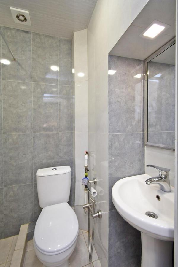 Красивая Квартира На Комитас 55 Erivan Exterior foto